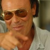 Antonello Venditti si è vaccinato e invita tutti a farlo Antonello Venditti si è vaccinato e invita tutti a farlo