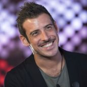 Francesco Gabbani: Ascolta “Tra le granite e le granate”, il nuovo singolo Francesco Gabbani: Ascolta “Tra le granite e le granate”, il nuovo singolo