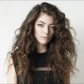 Lorde: Ascolta “Perfect Places”, il nuovo singolo Lorde: Ascolta “Perfect Places”, il nuovo singolo