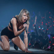 Taylor Swift: Ascolta “Look What You Made Me Do”, il nuovo singolo Taylor Swift: Ascolta “Look What You Made Me Do”, il nuovo singolo