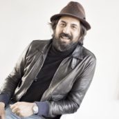 Omar Pedrini: Ascolta “Un gioco semplice”, il nuovo singolo Omar Pedrini: Ascolta “Un gioco semplice”, il nuovo singolo