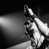 Linkin Park: Ascolta “Sharp Edges (One More Light Live)”, il nuovo singolo
