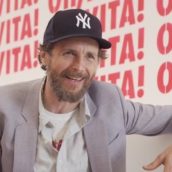 Jovanotti: Si intitola “Le canzoni”, il nuovo singolo gà in rotazione radiofonica Jovanotti: Si intitola “Le canzoni”, il nuovo singolo gà in rotazione radiofonica