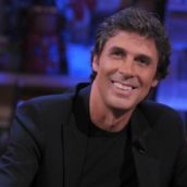 Luca Barbarossa: Ascolta “Passame er sale”, nuovo singolo in gara a Sanremo Luca Barbarossa: Ascolta “Passame er sale”, nuovo singolo in gara a Sanremo