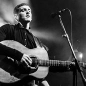 Louis Berry: E’ uscito “Stumbling”, il nuovo singolo Louis Berry: E’ uscito “Stumbling”, il nuovo singolo