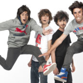 Street Clerks: Ascolta “Rivolù”, il nuovo singolo Street Clerks: Ascolta “Rivolù”, il nuovo singolo
