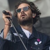 Thegiornalisti: E’ uscito “Felicità puttana”, nuovo singolo in rotazione radio Thegiornalisti: E’ uscito “Felicità puttana”, nuovo singolo in rotazione radio