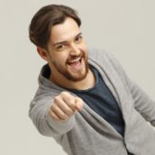 Valerio Scanu: E’ uscito “Capovolgo il mondo”, il nuovo singolo Valerio Scanu: E’ uscito “Capovolgo il mondo”, il nuovo singolo