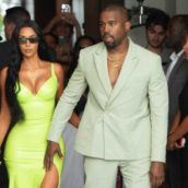 KANYE WEST AL MATRIMONIO… IN CIABATTE KANYE WEST AL MATRIMONIO… IN CIABATTE