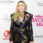 MADONNA CERCA CHEF PRIVATO: STIPENDIO DA CAPOGIRO MADONNA CERCA CHEF PRIVATO: STIPENDIO DA CAPOGIRO