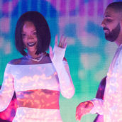 DRAKE DICHIARA IL SUO AMORE PER RIHANNA DRAKE DICHIARA IL SUO AMORE PER RIHANNA