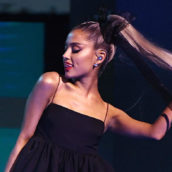 ARIANA GRANDE PUBBLICA UN TRAILER DI “THANK U, NEXT” ARIANA GRANDE PUBBLICA UN TRAILER DI “THANK U, NEXT”