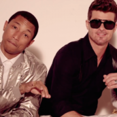 Robin Thicke e Pharrell Williams, multa salata per Blurred Lines