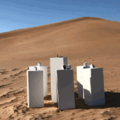 NEL DESERTO SUONERÀ PER SEMPRE “AFRICA” DEI TOTO NEL DESERTO SUONERÀ PER SEMPRE “AFRICA” DEI TOTO