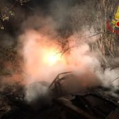 Pago Vallo Lauro, incendio di un cumulo di rifiuti Pago Vallo Lauro, incendio di un cumulo di rifiuti