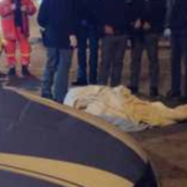 Benevento, cadavere abbandonato in strada Benevento, cadavere abbandonato in strada
