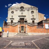 Ariano Irpino,la Diocesi dona un ventilatore polmonare Ariano Irpino,la Diocesi dona un ventilatore polmonare