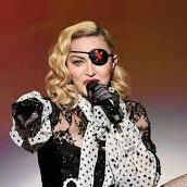 Madonna ci ricasca… Madonna ci ricasca…