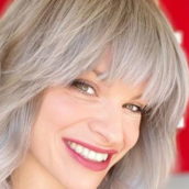 Alessandra Amoroso regala ai fan le versioni 8D di tre canzoni Alessandra Amoroso regala ai fan le versioni 8D di tre canzoni