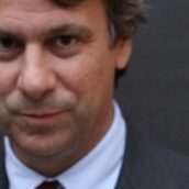 Nicola Porro, ai microfoni di Radio Ufita:”Bonafede non si assumerà nessuna responsabilità anche se nel suo Ministero sono stati commessi degli errori”. Nicola Porro, ai microfoni di Radio Ufita:”Bonafede non si assumerà nessuna responsabilità anche se nel suo Ministero sono stati commessi degli errori”.