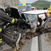 Grave incidente sull’Ofantina: due feriti Grave incidente sull’Ofantina: due feriti