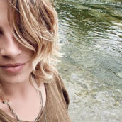Emma racconta con gioia la sua visita di controllo: “dopo tanti anni, va veramente tutto bene” Emma racconta con gioia la sua visita di controllo: “dopo tanti anni, va veramente tutto bene”