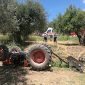 Torella dei Lombardi, non ce l’ha fatta il 53enne schiacciato dal trattore Torella dei Lombardi, non ce l’ha fatta il 53enne schiacciato dal trattore