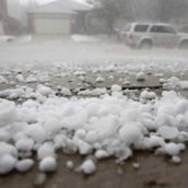 Meteo: l’Italia entra nel mirino di grandine e nubifragi Meteo: l’Italia entra nel mirino di grandine e nubifragi