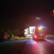 VIDEO/Autoarticolato sbanda e ostruisce la carreggiata sulla SS 7 bis VIDEO/Autoarticolato sbanda e ostruisce la carreggiata sulla SS 7 bis