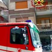 Uomo privo di vita rinvenuto all’interno della sua abitazione. È successo ad Avellino Uomo privo di vita rinvenuto all’interno della sua abitazione. È successo ad Avellino