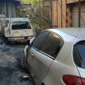 Volturara Irpina, due auto in fiamme all’alba Volturara Irpina, due auto in fiamme all’alba
