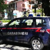 In giro di sera con ascia e roncola: 40enne denunciato dai Carabinieri di Mercogliano In giro di sera con ascia e roncola: 40enne denunciato dai Carabinieri di Mercogliano