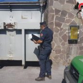 Solofra, sequestrata una conceria per inquinamento del torrente Solofrana Solofra, sequestrata una conceria per inquinamento del torrente Solofrana