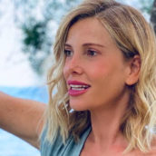 Alessia Marcuzzi ha fatto il tampone molecolare ed è risultato negativo Alessia Marcuzzi ha fatto il tampone molecolare ed è risultato negativo