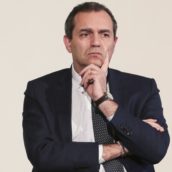 Coronavirus: De Magistris al lavoro per contrastare gli assembramenti Coronavirus: De Magistris al lavoro per contrastare gli assembramenti