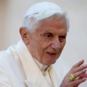 Papa Emerito Benedetto XVI: si aggrava il suo stato di salute