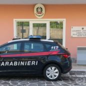 Atti persecutori nei confronti dell’ex moglie e del figlio minore, applicato braccialetto elettronico ad un 46enne Atti persecutori nei confronti dell’ex moglie e del figlio minore, applicato braccialetto elettronico ad un 46enne