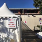 ASL Avellino, da oggi aperti i Centri Vaccinali di Altavilla, Cervinara, Montemarano, Solofra ASL Avellino, da oggi aperti i Centri Vaccinali di Altavilla, Cervinara, Montemarano, Solofra