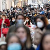 Covid-19, mini zone rosse, dalla Toscana alla Sicilia ecco dove si torna in lockdown Covid-19, mini zone rosse, dalla Toscana alla Sicilia ecco dove si torna in lockdown