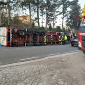 Ariano Irpino, autoarticolato si ribalta: il conducente finisce in ospedale Ariano Irpino, autoarticolato si ribalta: il conducente finisce in ospedale