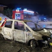 Taurano, incendio ad un’autovettura in sosta: intervento dei caschi rossi