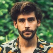 Alvaro Soler torna con il nuovo singolo “Magia” Alvaro Soler torna con il nuovo singolo “Magia”
