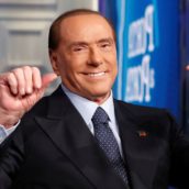 Silvio Berlusconi: ricoverato in ospedale da lunedì scorso Silvio Berlusconi: ricoverato in ospedale da lunedì scorso