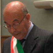 Angelo Cobino a Radio Ufita:”Abbiamo ritenuto che dovessimo far evitare ogni luogo di incontro e assembramento imprevedibili” Angelo Cobino a Radio Ufita:”Abbiamo ritenuto che dovessimo far evitare ogni luogo di incontro e assembramento imprevedibili”
