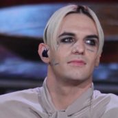 Lo sfogo di Achille Lauro: “Attenzione perché la realtà non è solo quella che vedete su giornali e tv” Lo sfogo di Achille Lauro: “Attenzione perché la realtà non è solo quella che vedete su giornali e tv”