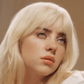 Billie Eilish annuncia le date del tour mondiale, ma non c’è l’Italia Billie Eilish annuncia le date del tour mondiale, ma non c’è l’Italia