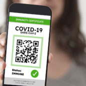 Green Pass, il Garante della Privacy avverte: “Molto pericoloso pubblicarlo sui social” Green Pass, il Garante della Privacy avverte: “Molto pericoloso pubblicarlo sui social”