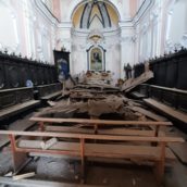 Taurano, crolla il soffitto ligneo della Chiesa: i Vigili del Fuoco salvano le reliquie