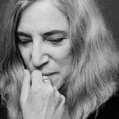 Patti Smith in concerto a Roma il 10 ottobre, aperte le prevendite Patti Smith in concerto a Roma il 10 ottobre, aperte le prevendite