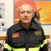 Vigili del Fuoco, in pensione il Capo Reparto Antonio De Cunzo Vigili del Fuoco, in pensione il Capo Reparto Antonio De Cunzo